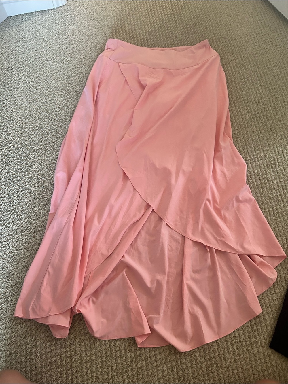 HALARA Pink Asymmetric Layered Wrap Skirt